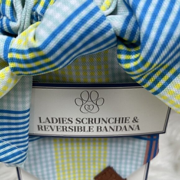 NEW Southern Living Women's Scrunchie & Pet Reversible Bandana Set - Picture 5 of 11